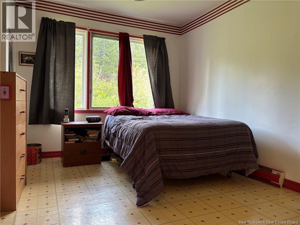 68 Munroe Road Property Photo 45