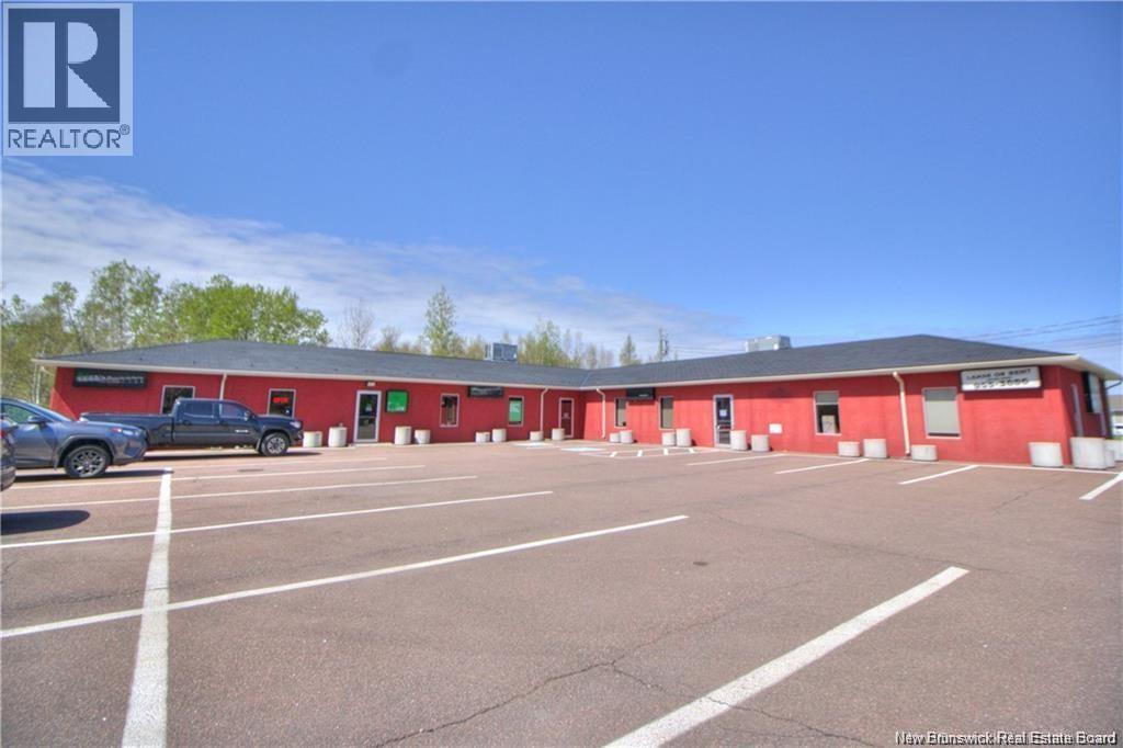 9550 Main Street Property Photo 2