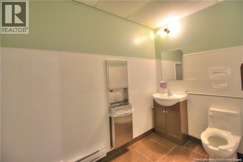 9550 Main Street Property Photo 8