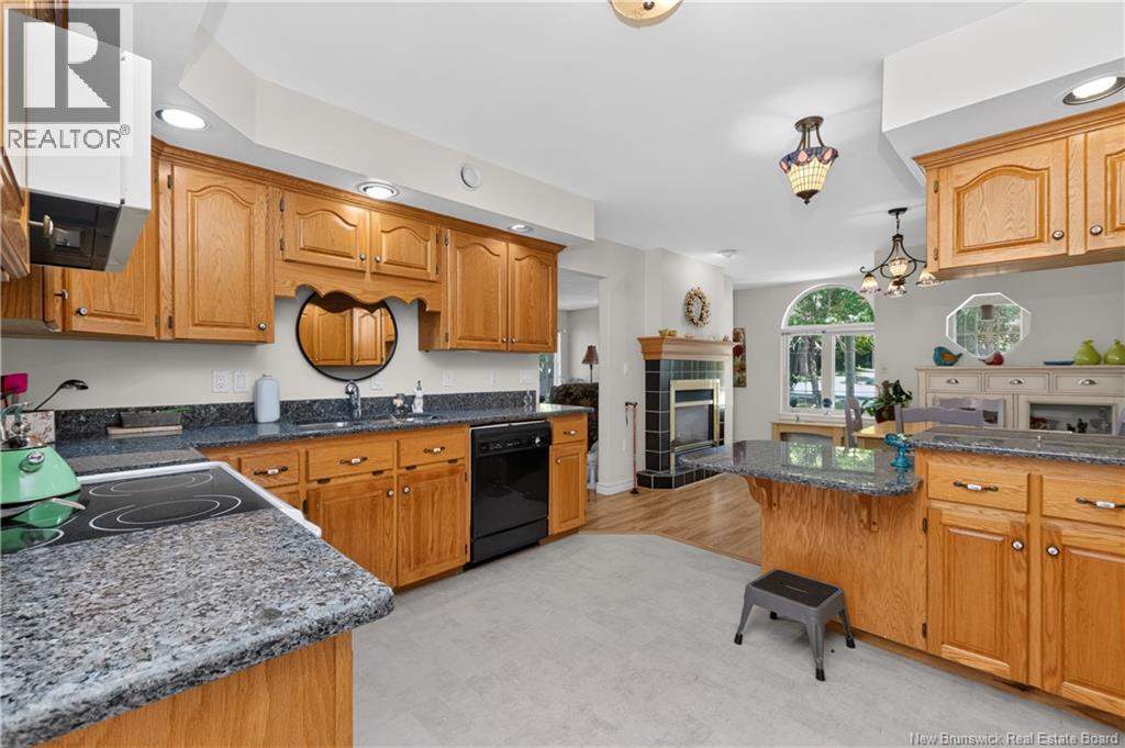 61 Prince William St Unit# A Property Photo 4