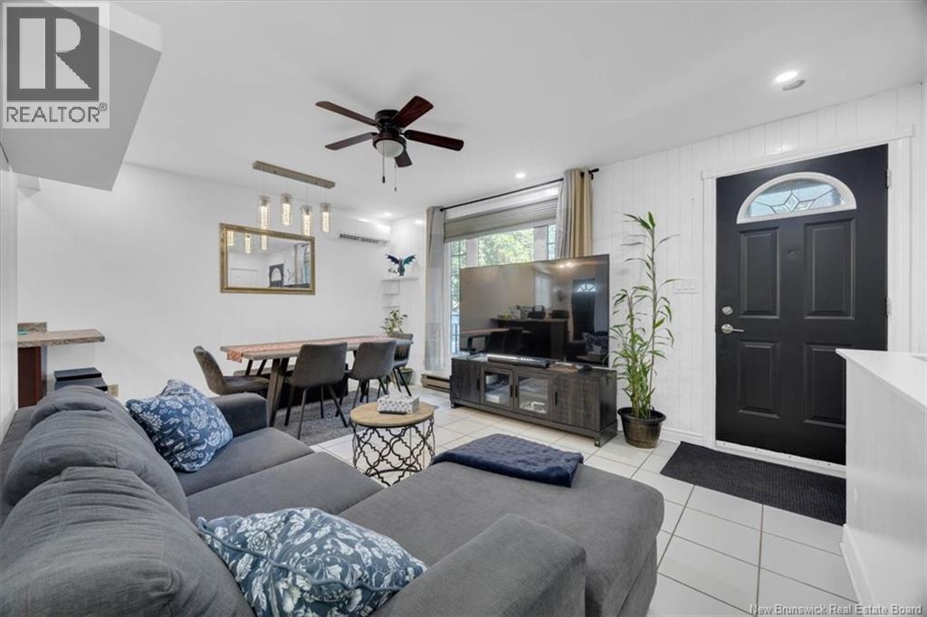 25 Parkhill Drive Property Photo 4