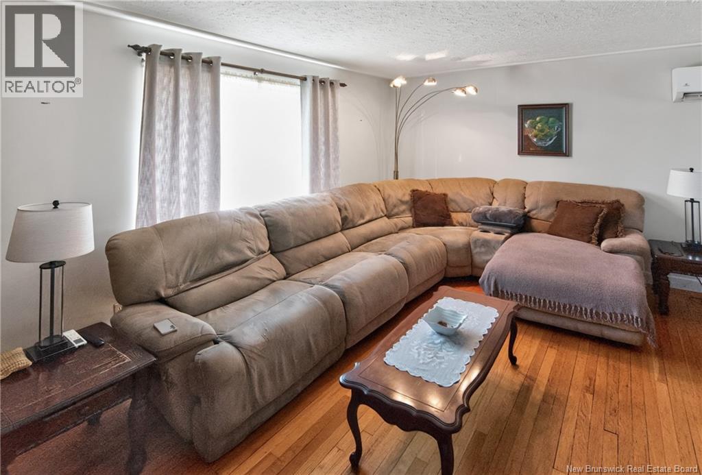 88 Walsh Street Property Photo 4