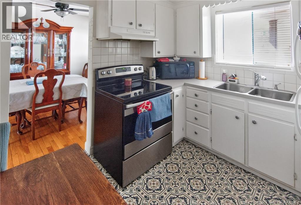 88 Walsh Street Property Photo 7