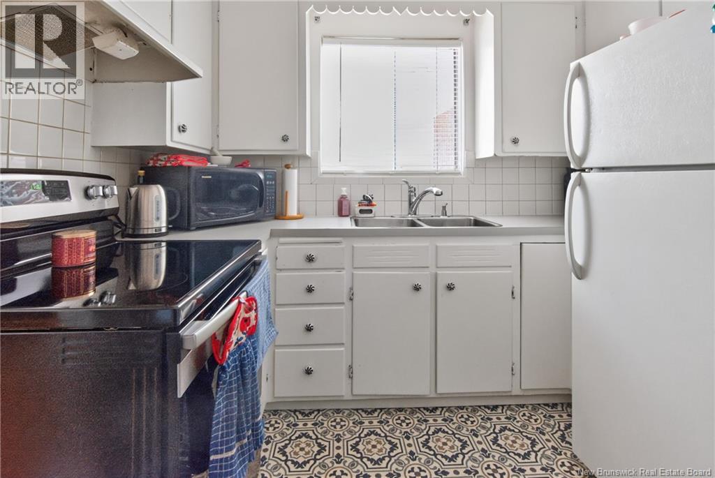 88 Walsh Street Property Photo 8