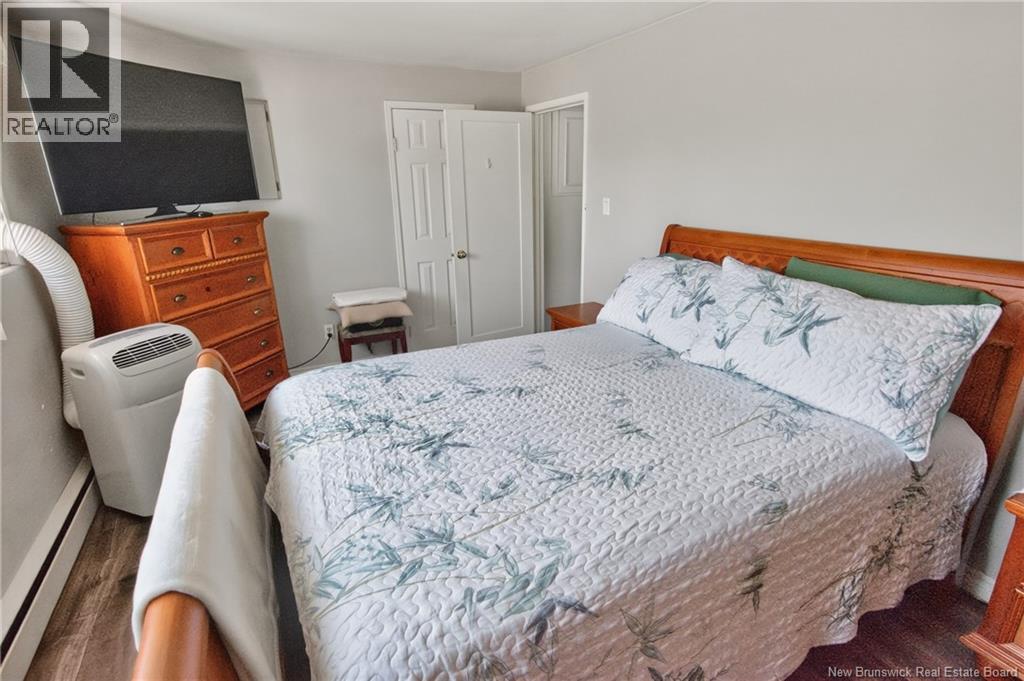 88 Walsh Street Property Photo 11