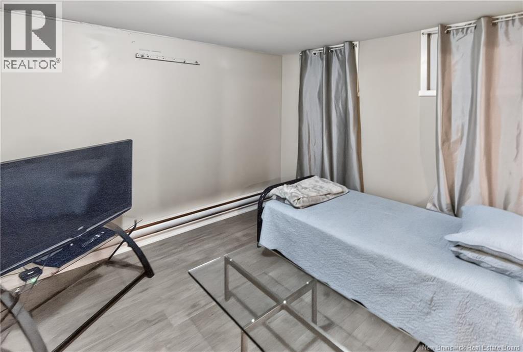 88 Walsh Street Property Photo 22