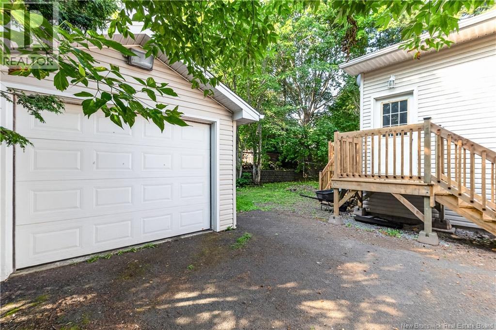 20 Connaught Avenue Property Photo 3