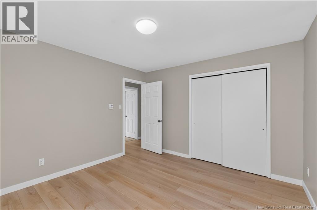 20 Connaught Avenue Property Photo 14