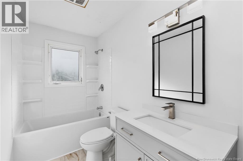 20 Connaught Avenue Property Photo 16