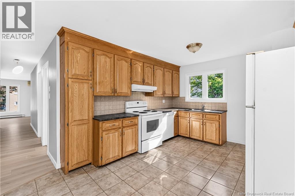 20 Connaught Avenue Property Photo 21