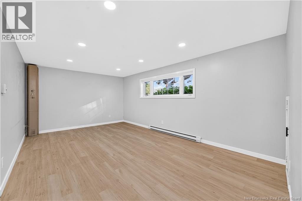 20 Connaught Avenue Property Photo 24