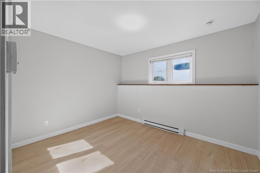 20 Connaught Avenue Property Photo 25