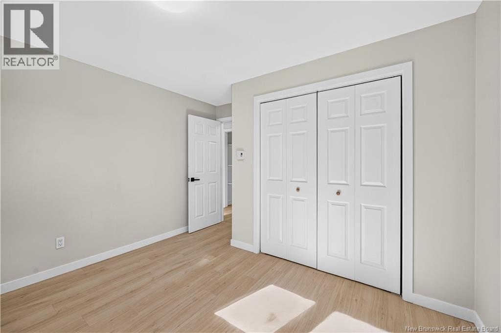 20 Connaught Avenue Property Photo 27