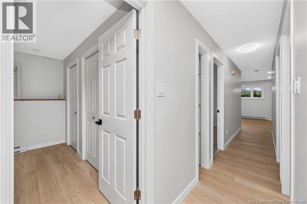 20 Connaught Avenue Property Photo 38