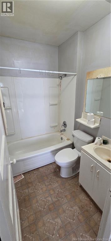 5 Maple Street Property Photo 12
