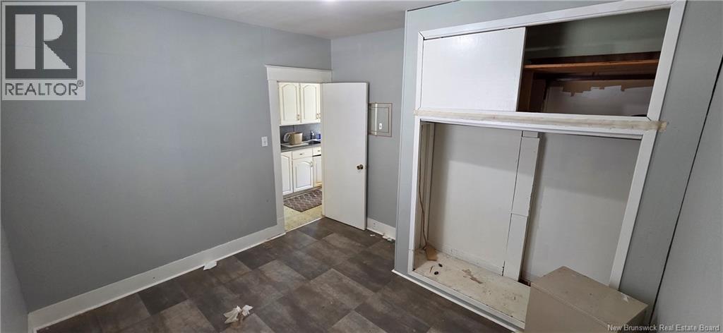5 Maple Street Property Photo 14