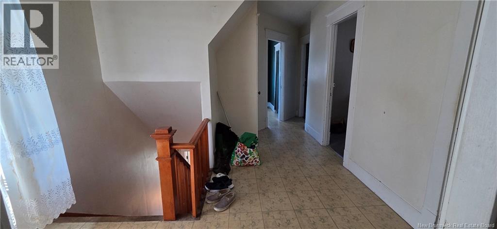 5 Maple Street Property Photo 15