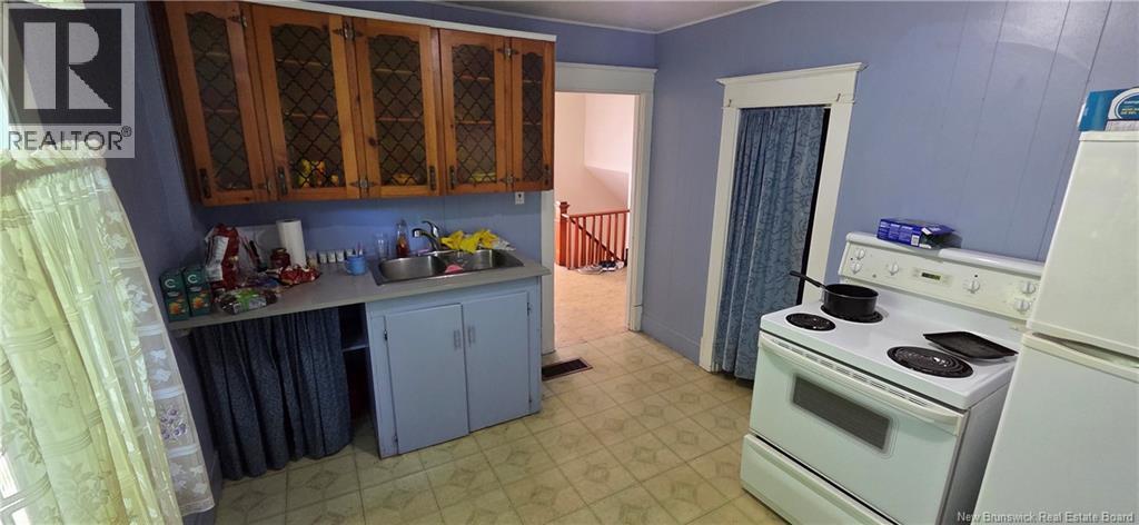 5 Maple Street Property Photo 17