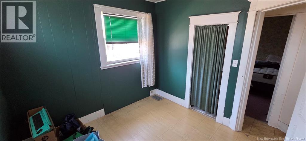 5 Maple Street Property Photo 22