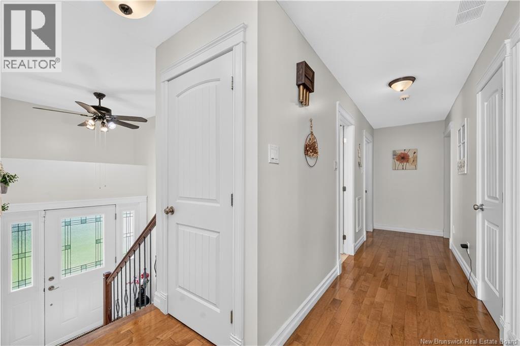 81 Queensway Drive Property Photo 14