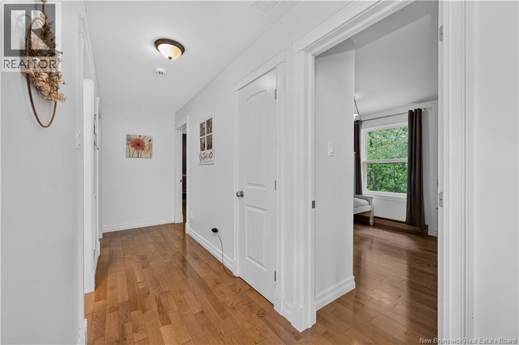 81 Queensway Drive Property Photo 15