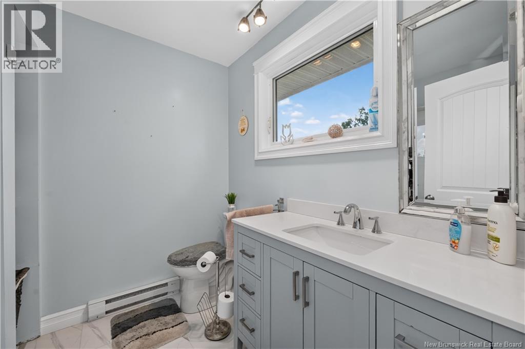 81 Queensway Drive Property Photo 23