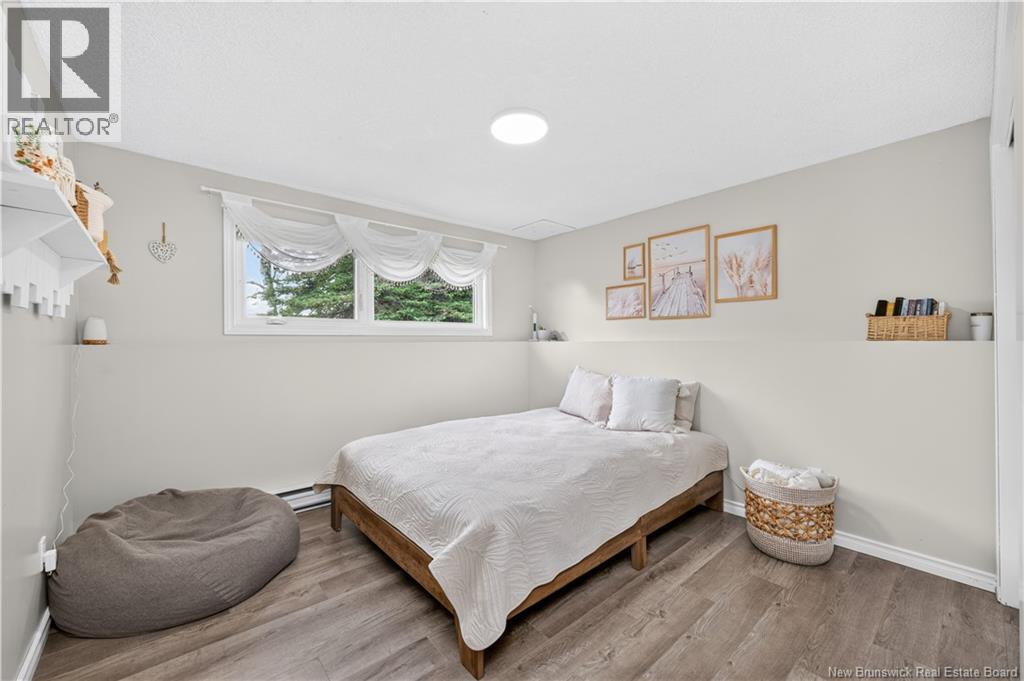 81 Queensway Drive Property Photo 30