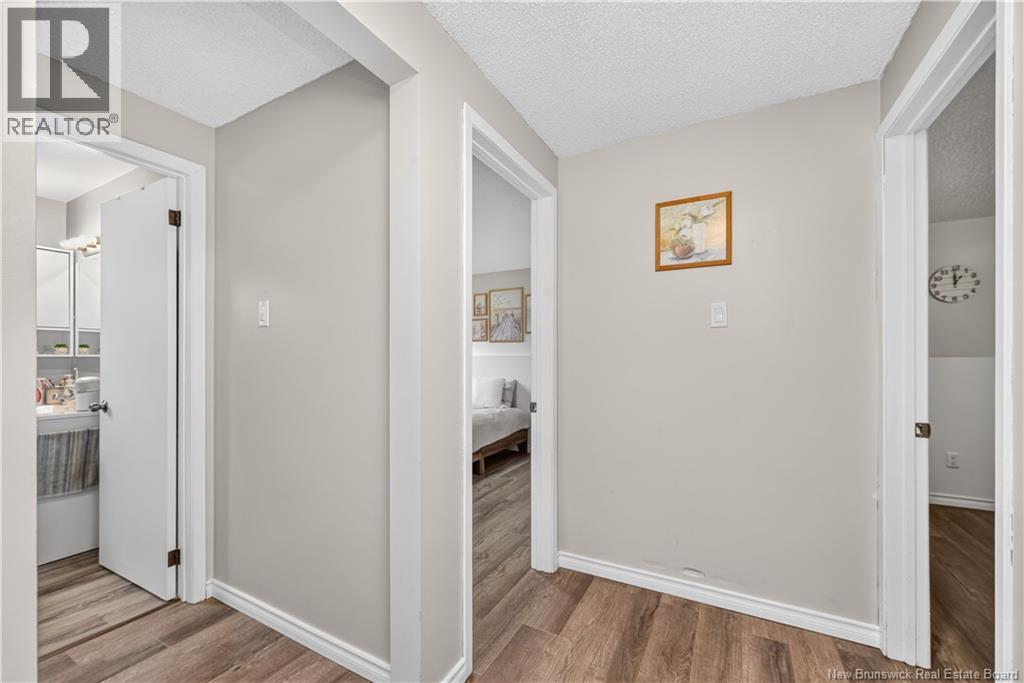 81 Queensway Drive Property Photo 35