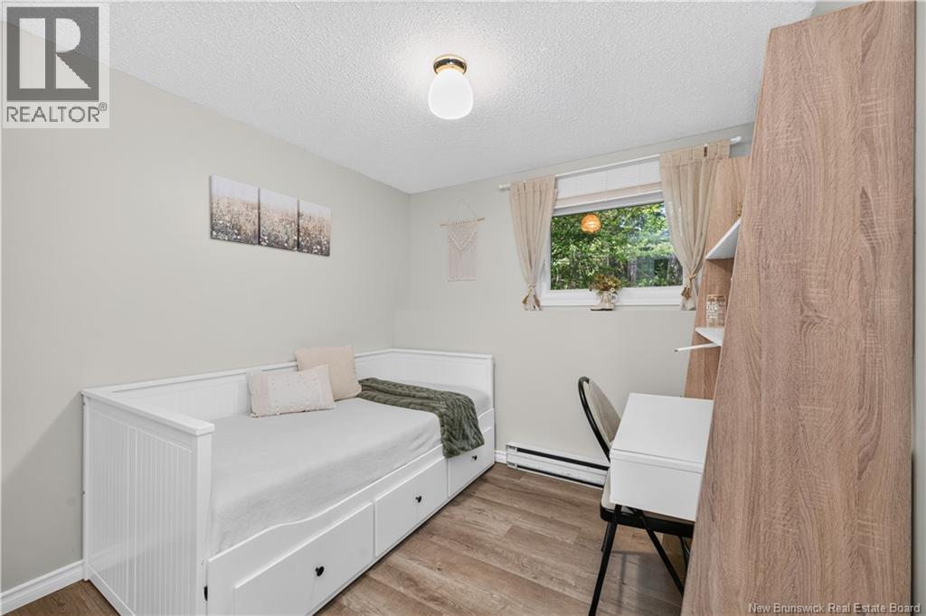81 Queensway Drive Property Photo 37