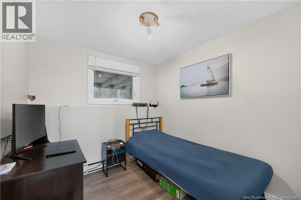 81 Queensway Drive Property Photo 39