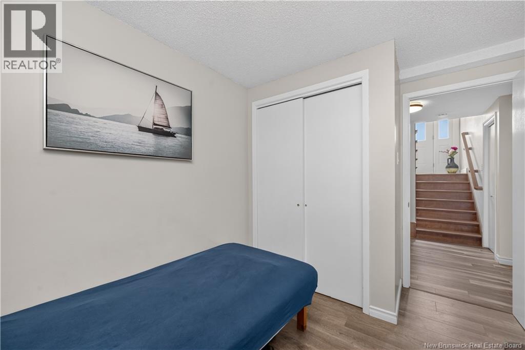 81 Queensway Drive Property Photo 40