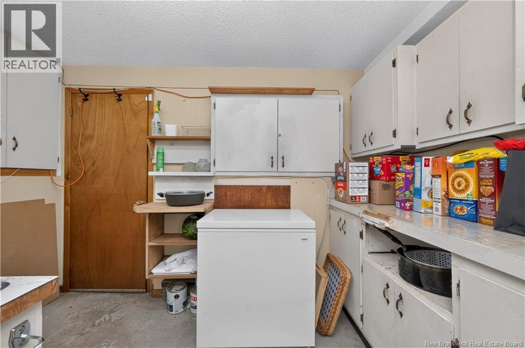 81 Queensway Drive Property Photo 45