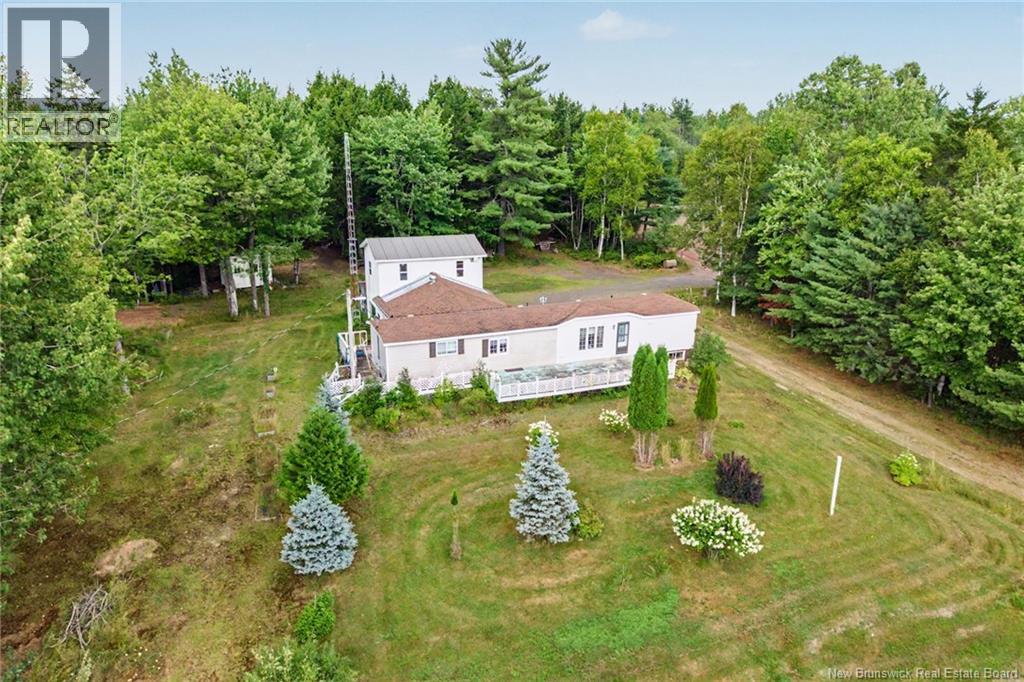 15 Eighteen Road Property Photo 2