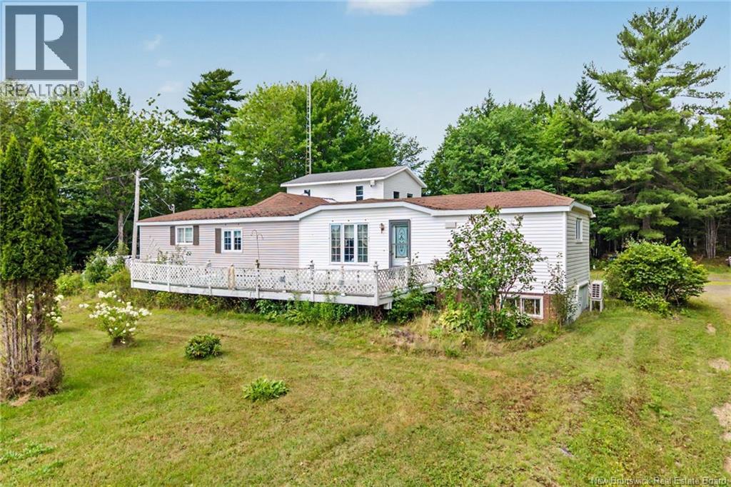 15 Eighteen Road Property Photo 3