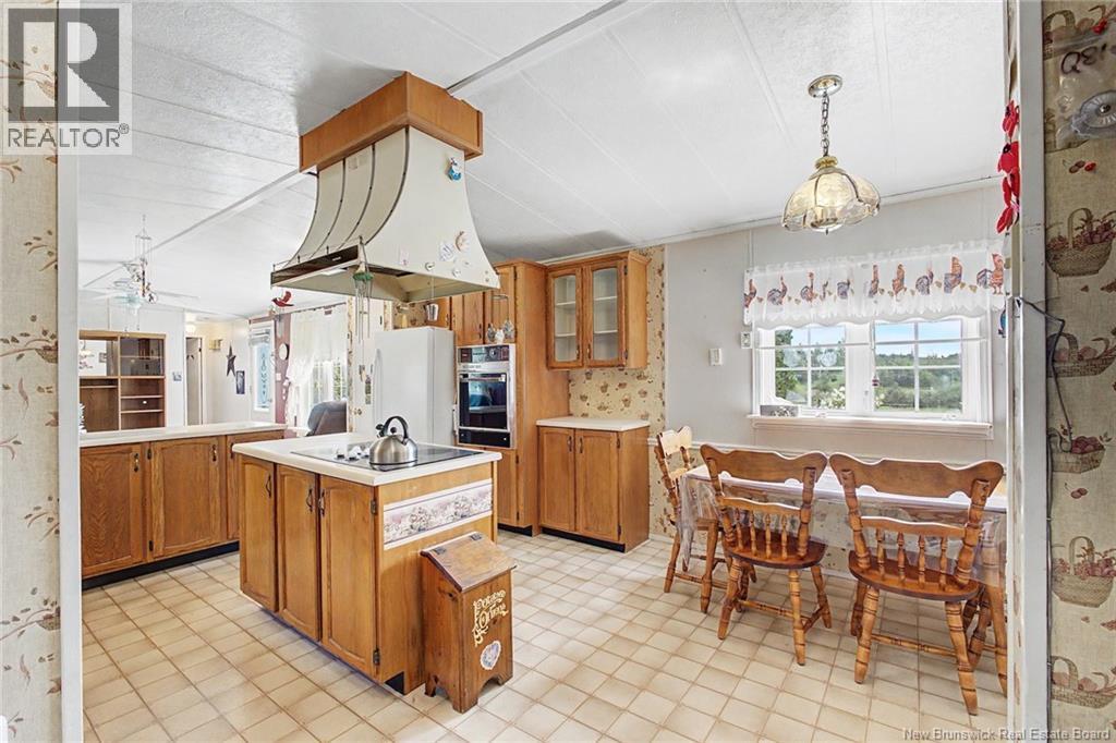 15 Eighteen Road Property Photo 15