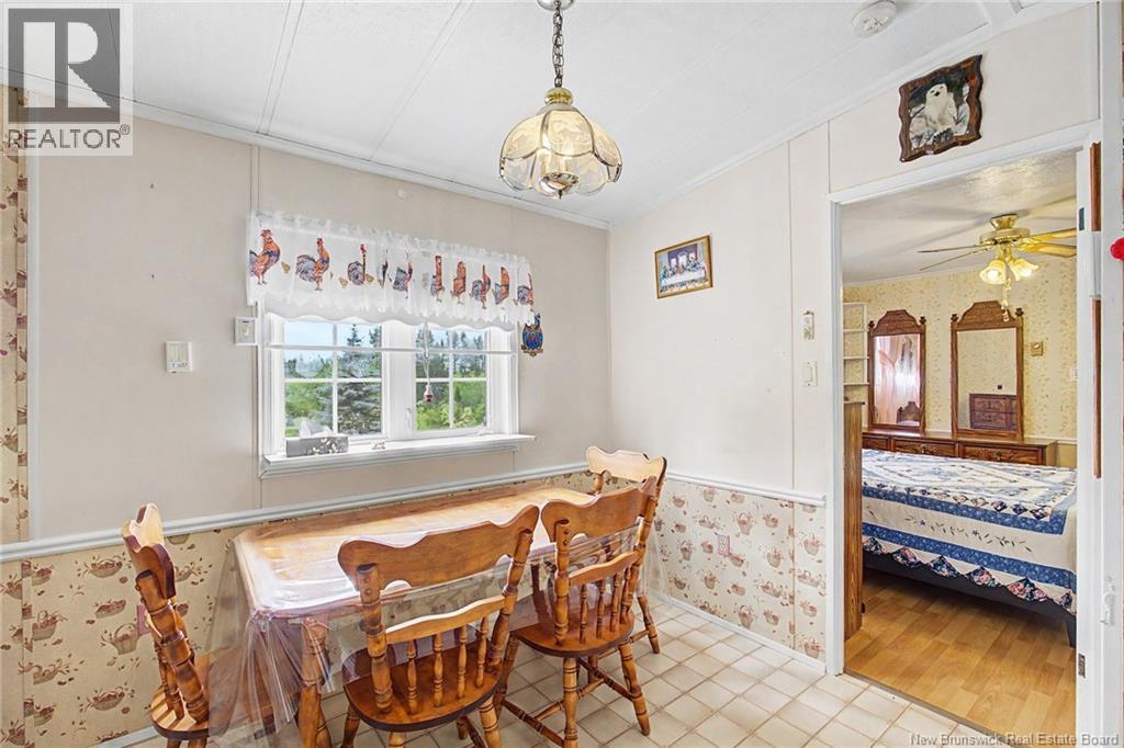 15 Eighteen Road Property Photo 16