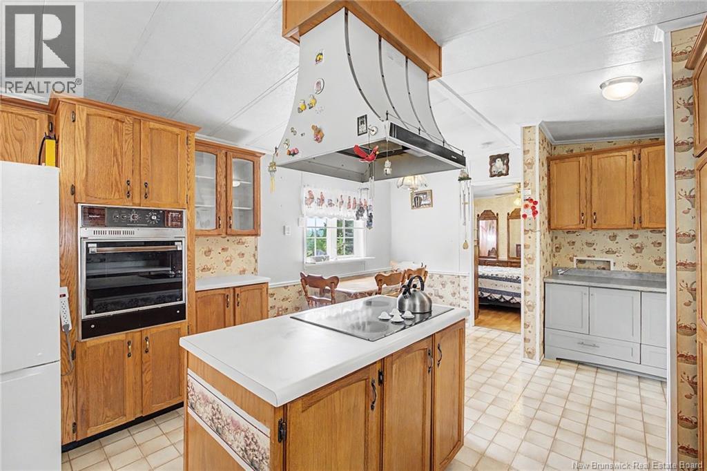 15 Eighteen Road Property Photo 21