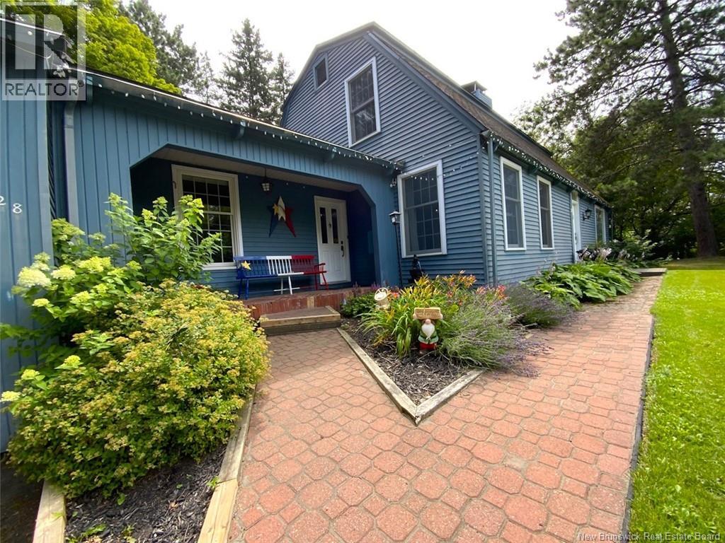 28 Lawson Street Property Photo 3