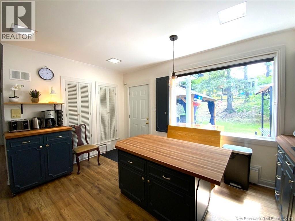 28 Lawson Street Property Photo 7