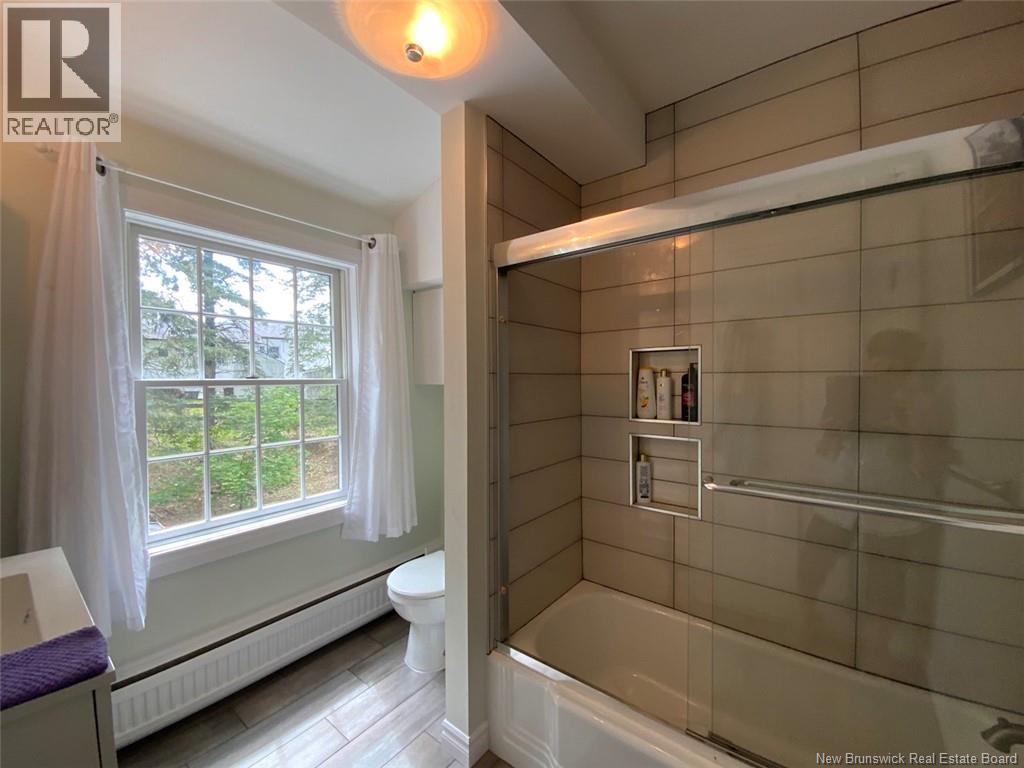28 Lawson Street Property Photo 22