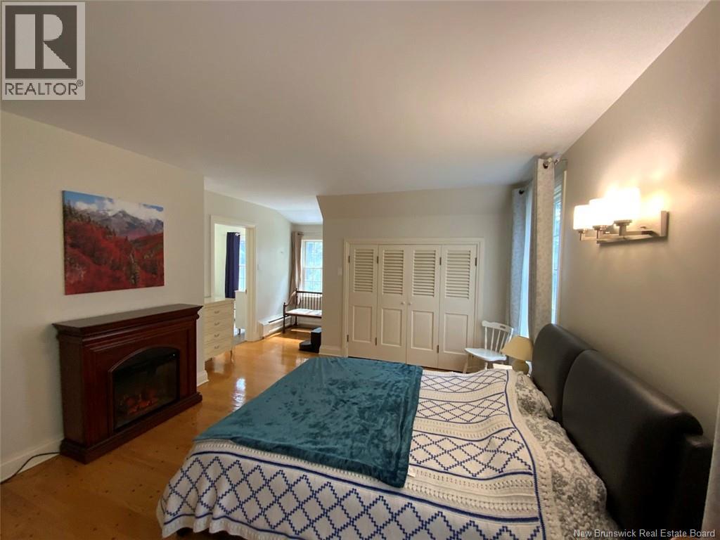 28 Lawson Street Property Photo 24