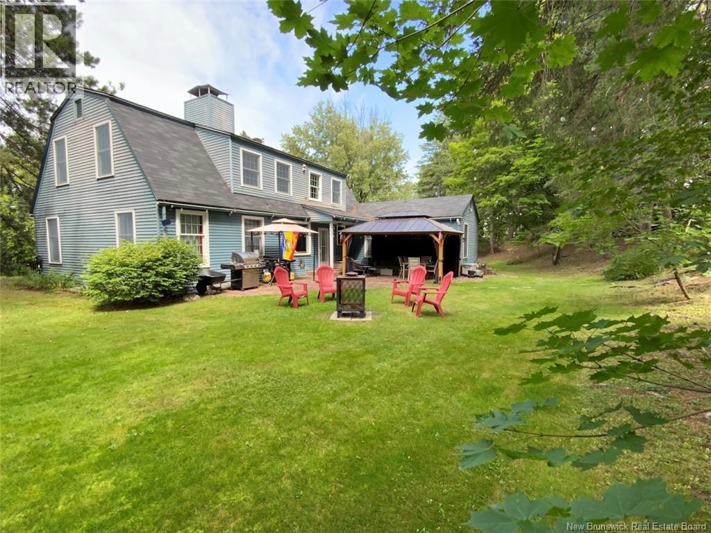 28 Lawson Street Property Photo 35