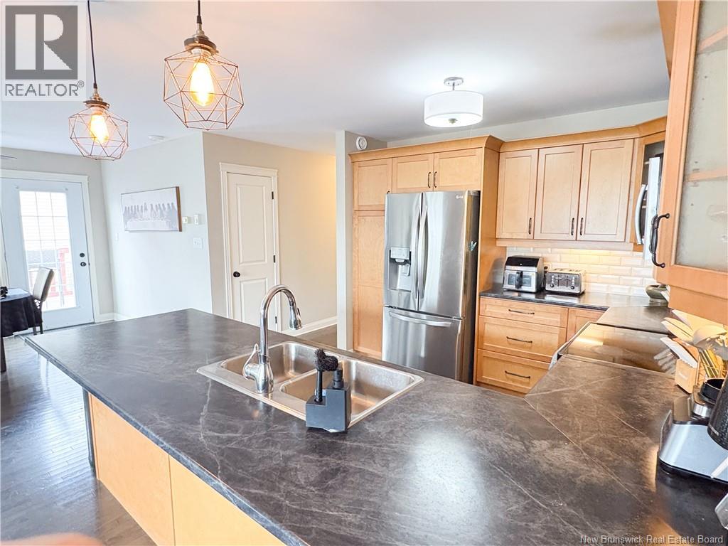 50 Ashley Crescent Property Photo 8