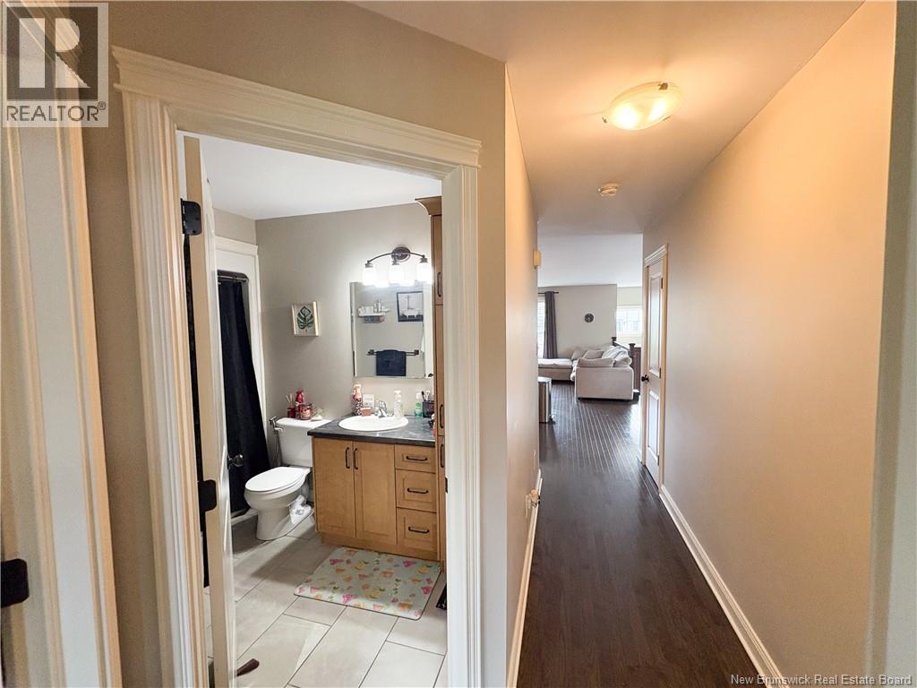 50 Ashley Crescent Property Photo 9