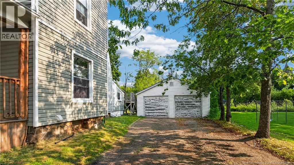 42 Railway Property Photo 6