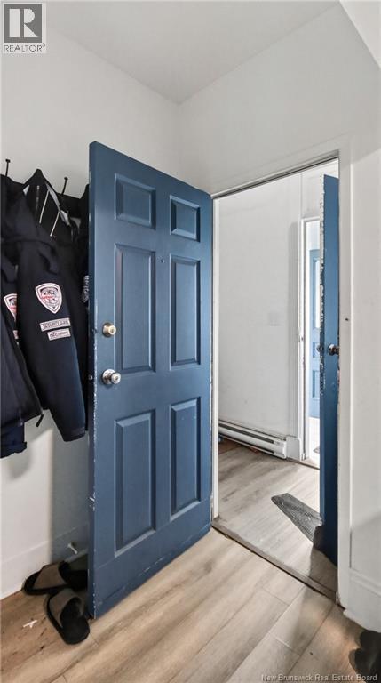 42 Railway Property Photo 12