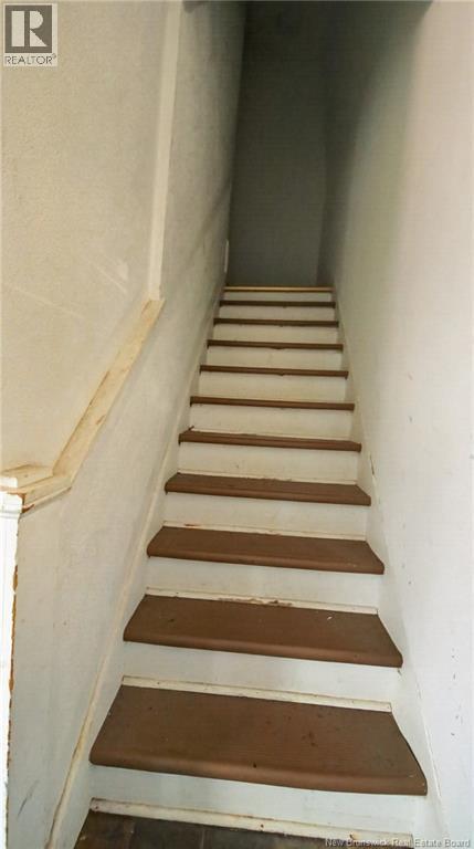 42 Railway Property Photo 31