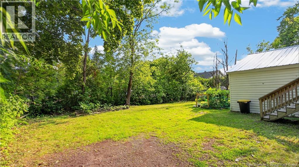 42 Railway Property Photo 49