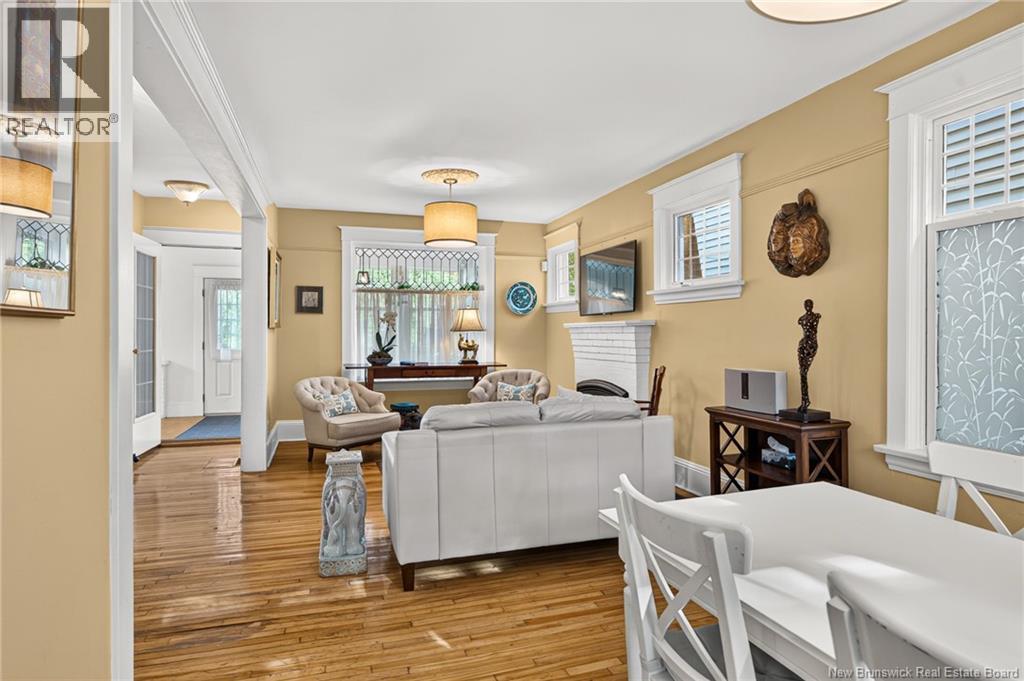 262 Highfield Property Photo 4