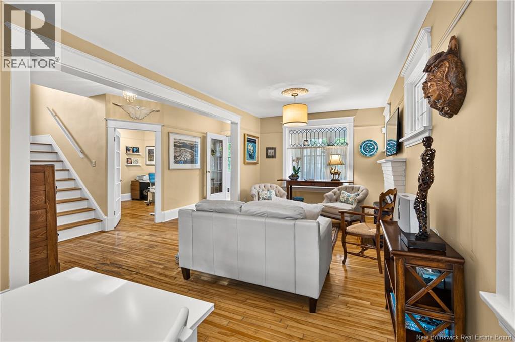 262 Highfield Property Photo 8